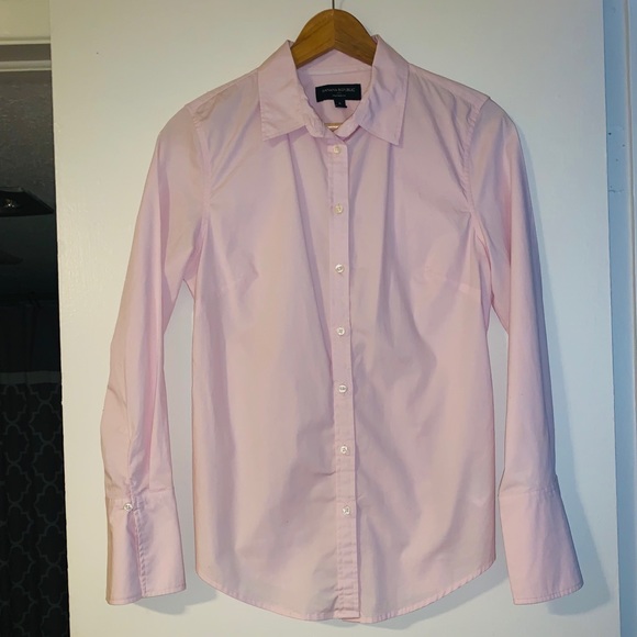 Banana Republic Tops - Banana Republic Tailored Fit Shirt